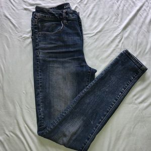 American Eagle Hi-Rise Jegging